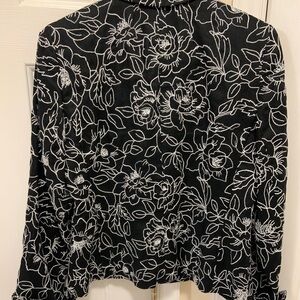 Jones New York Black and White Floral Blouse